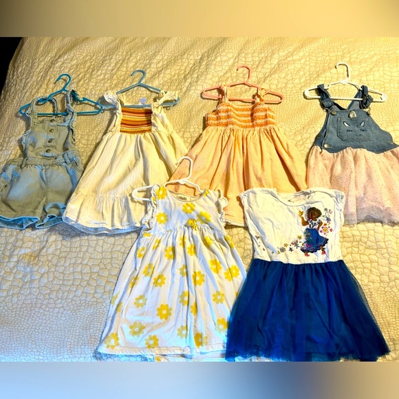 Toddler Summer dress bundle. 7 dresses and 1 overall shorts. size 4T. - Picture 1 of 1